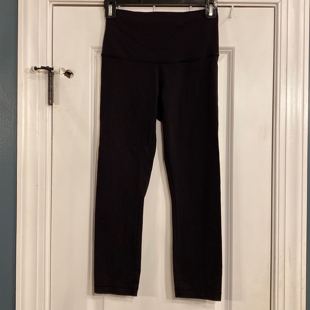 Lululemon Roll Over Wunder Under Crop - image 1